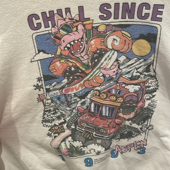 Chill since brandy Melville hoodie can fit xs-xl - Picture 3 of 4